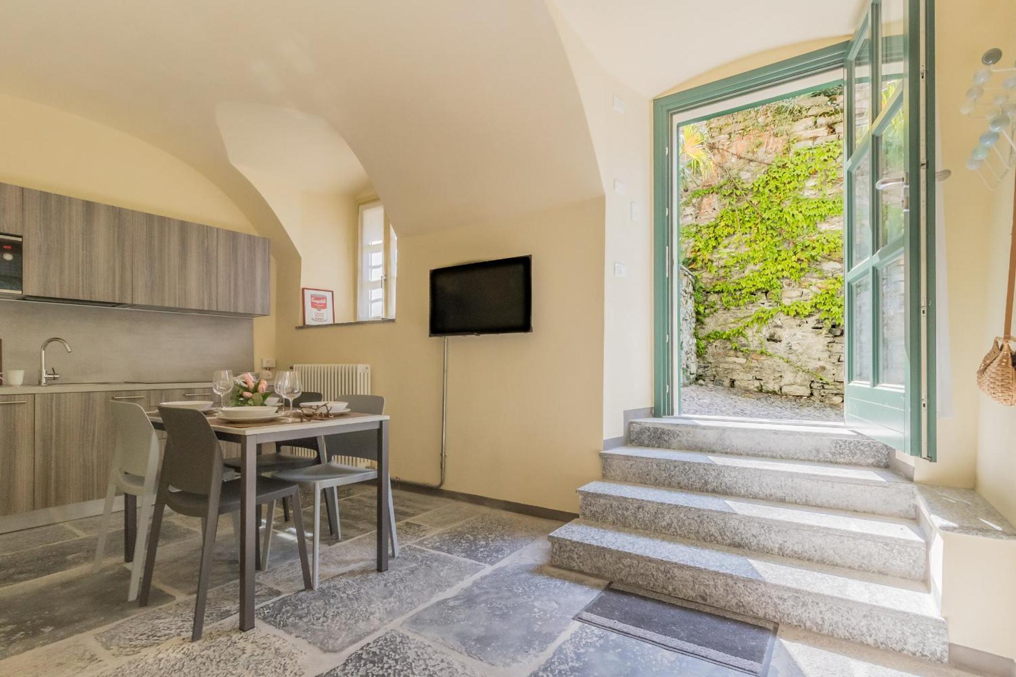 Tiny Duke Apartment Varenna Eksteriør billede
